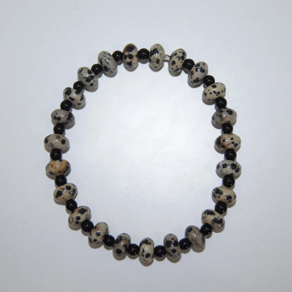 LEÑA Kunsthandwerk Dalmatiner-Button Armband mit Onyx-Perlen, 13–20 cm, Made in Austria