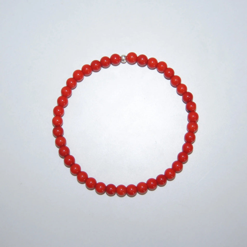 Koralle-Perlen Armband von LEÑA Kunsthandwerk, 4 mm Perlen, Elastik-Faden, Größen 13–20 cm, Made in Austria