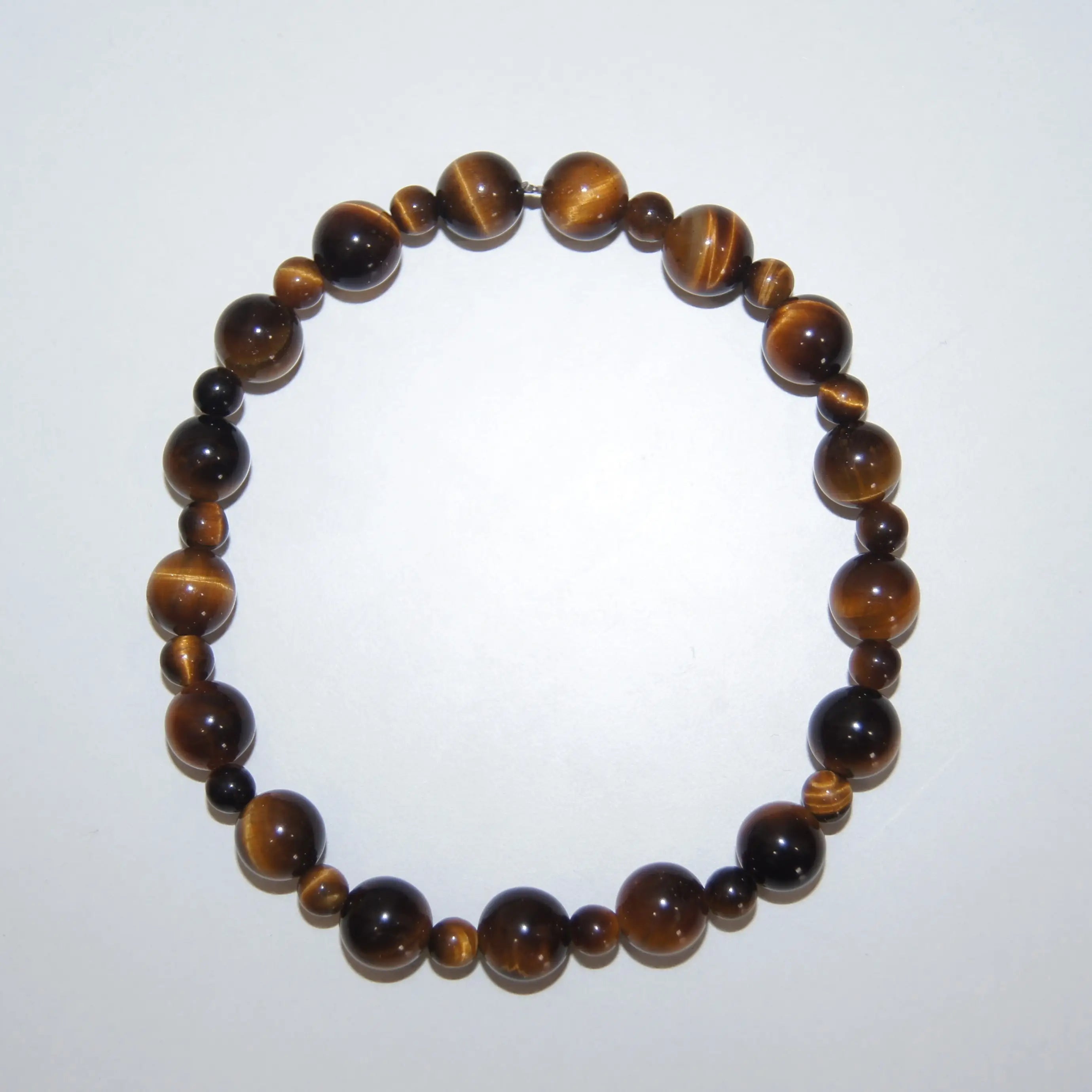 Armband aus Tigerauge-Perlen (8 mm & 4 mm) von LEÑA Kunsthandwerk, Made in Austria