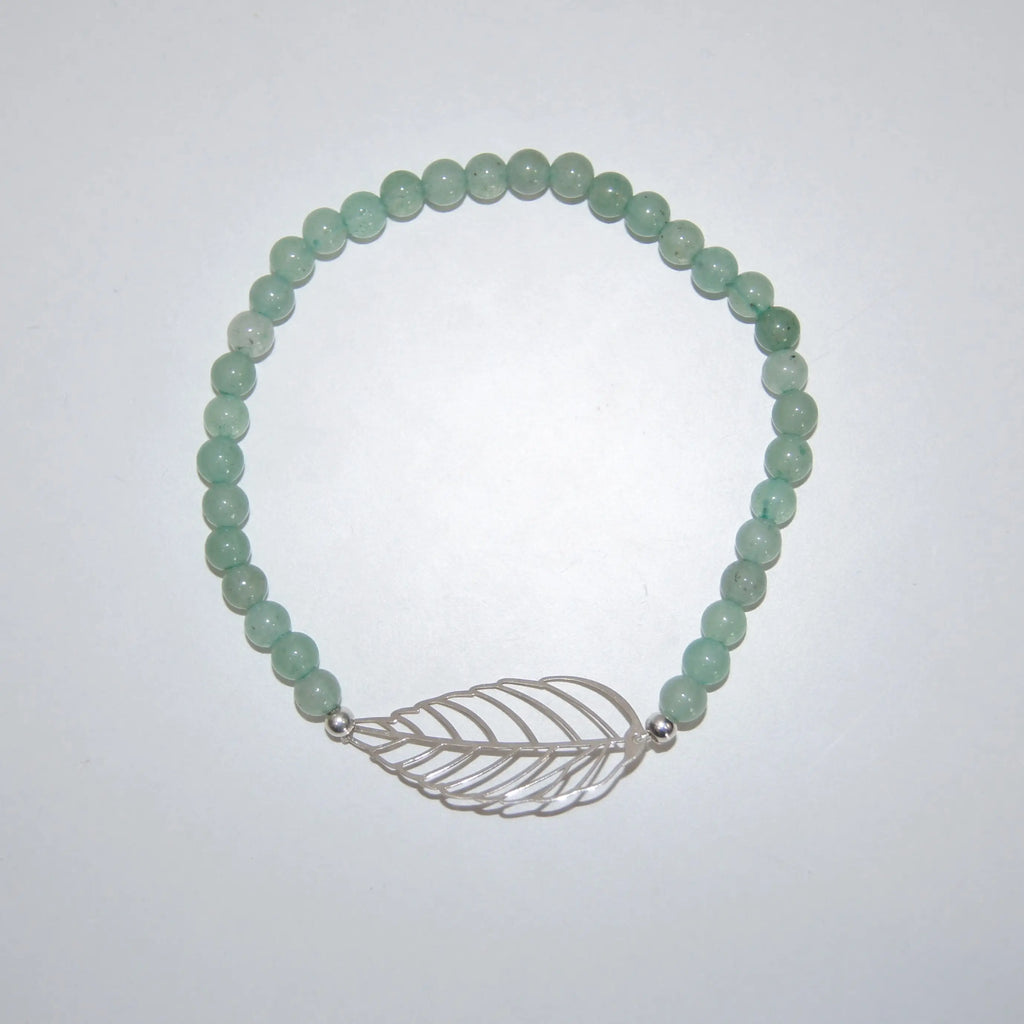 LEÑA Kunsthandwerk Armband aus Aventurin-Perlen mit Silber (925) Blatt-Charm, Made in Austria